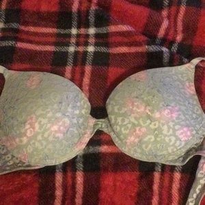 VS Pink Wear Everywhere Push-Up Bra